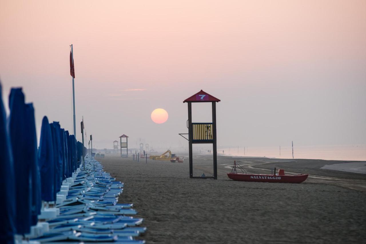 Girasoli Bibione Exterior photo